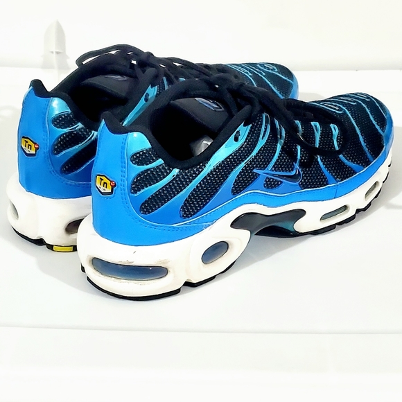 NIKE AIR MAX PLUS UNIVERSITY "TN" ATHLETIC. SHOES. MENS Sz:8 AMAZING CONDITION. - Picture 4 of 16